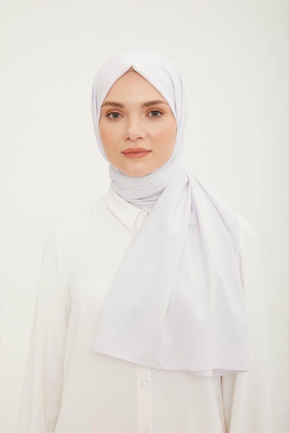 Armine Pamuk - Beyaz