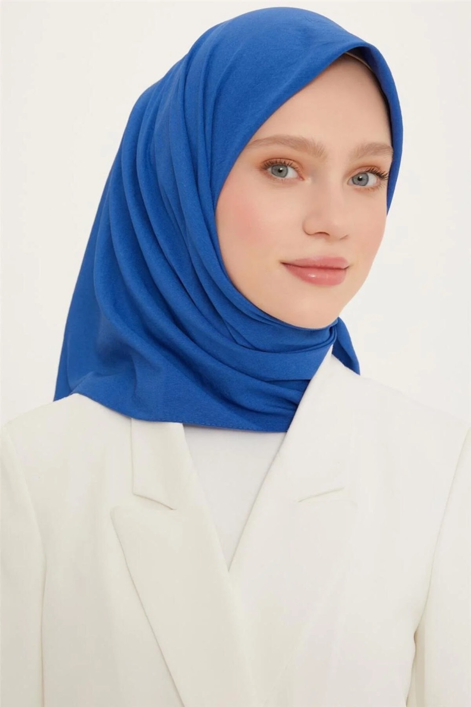 Armine Pamuk - Saks